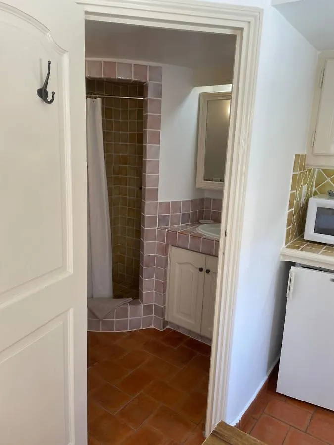 Les Studios Du Mazet Des Mures Grimaud Apartment