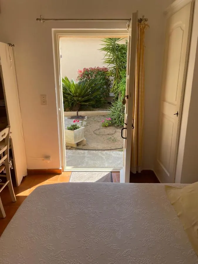 Apartment Les Studios Du Mazet Des Mures Grimaud