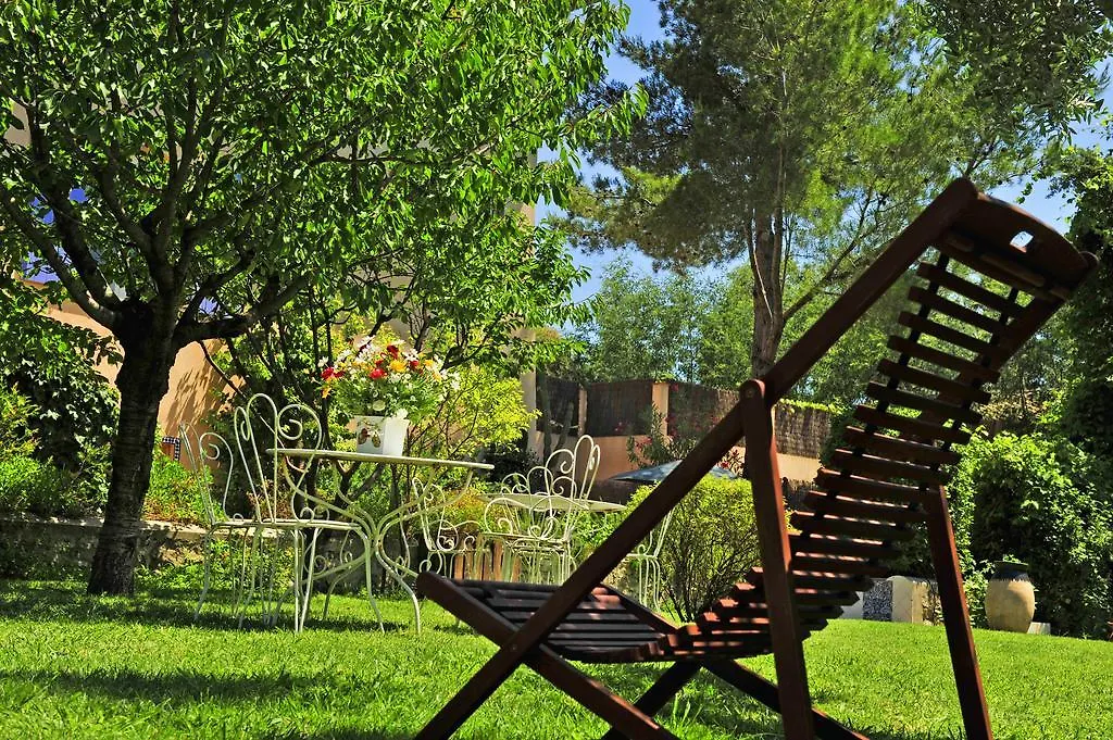 Apartment Les Studios Du Mazet Des Mures Grimaud